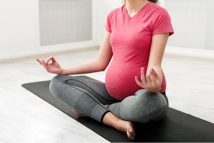 تاثیرات یوگا در بارداری بر مادر و جنین
